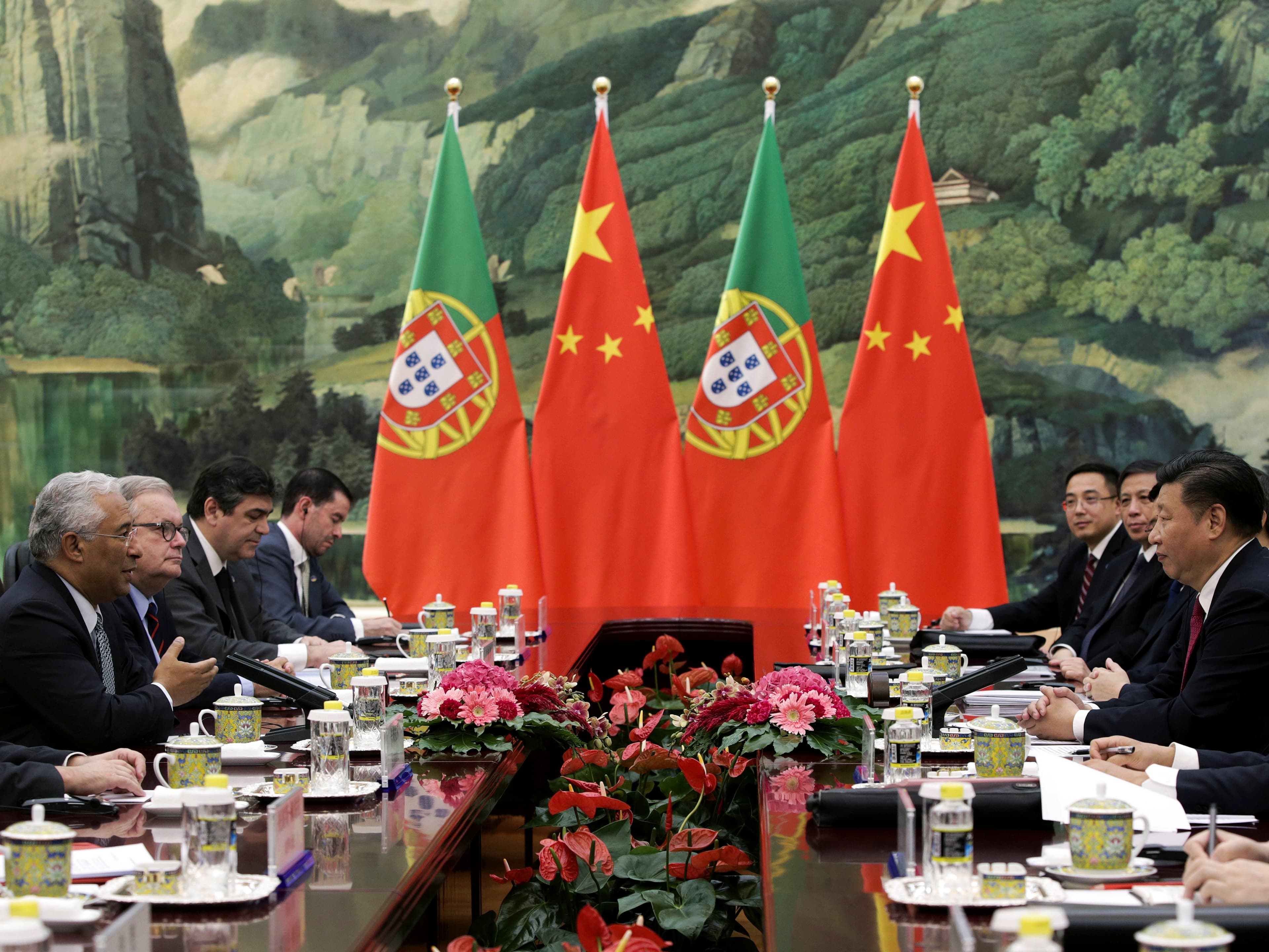 Visita à China, 8 outubro 2016