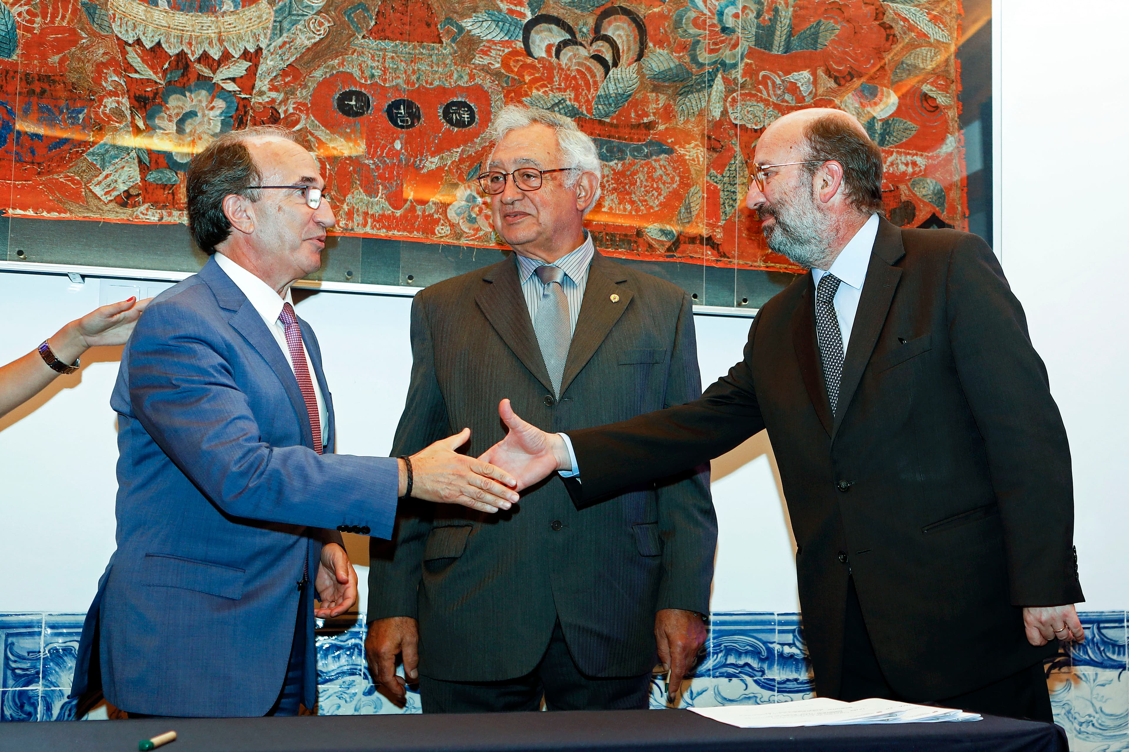 Ministro do Ambiente, Matos Fernandes, na assinatura de protocolos para lançamento de campanhas para reduzir uso de plástico, Lisboa, 24 maio 2018 (Foto: António Pedro Santos/Lusa)