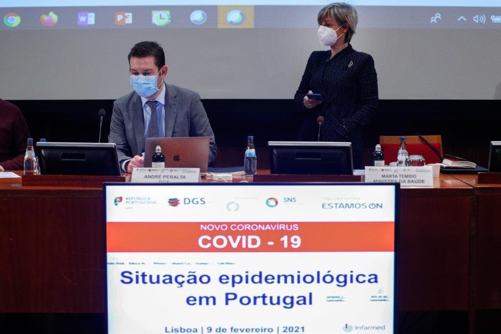 Ministra da Saúde, Marta Temido, durante a reunião com os órgãos do Estado e especialistas sobre a situação epidemiológica, Lisboa, 9 fevereiro 2021 (foto: António Cotrim/Lusa)
