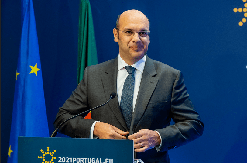 Ministro de Estado, da Economia e da Transição Digital, Pedro Siza Vieira, intervém na abertura da Conferência de Alto-Nível Nível «Guia de viagem a uma economia competitiva», Lisboa, 28 abril 2021 (Foto: PPUE)