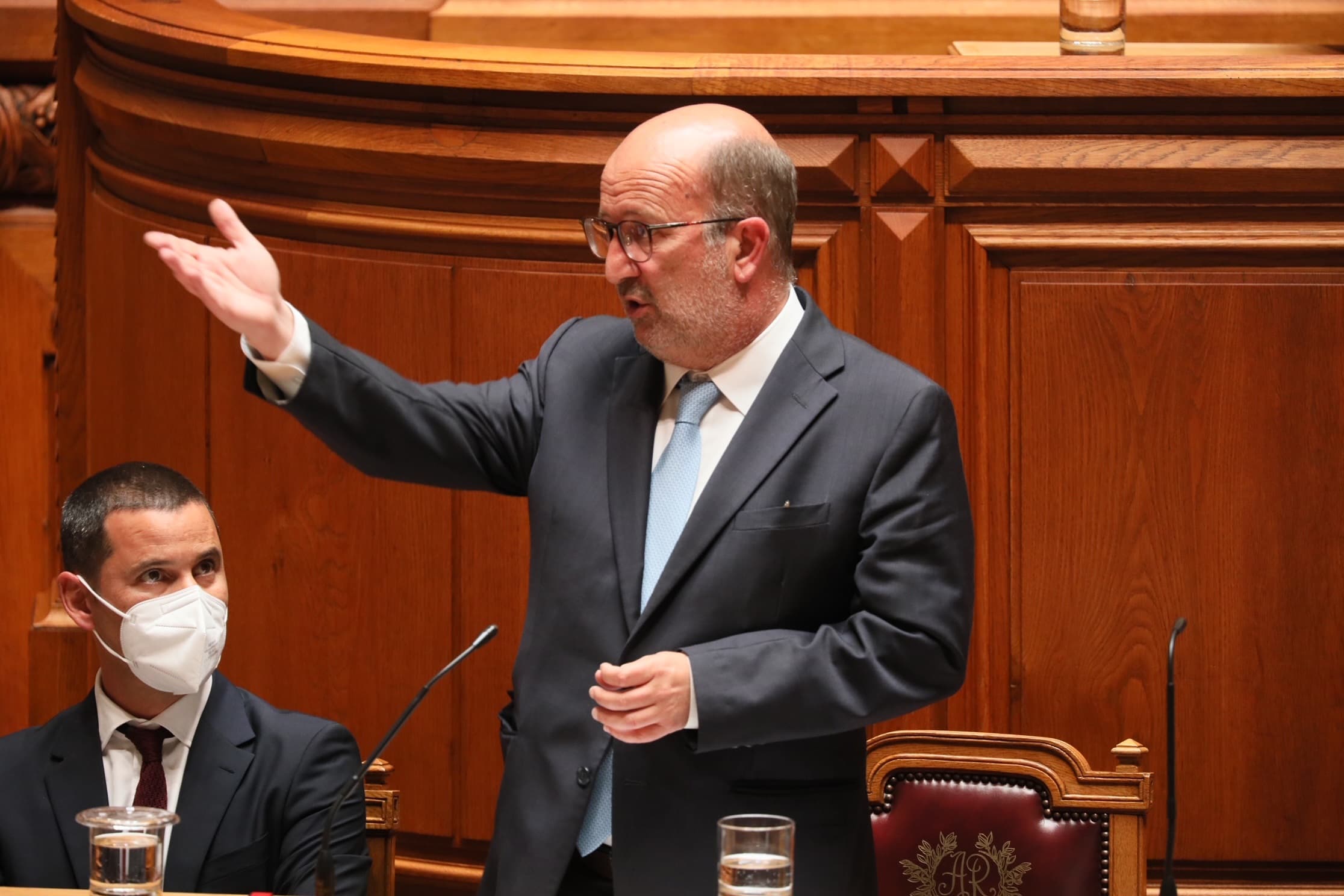 Ministro do Ambiente e da Ação Climática, João Pedro Matos Fenrandes, durante o debate sobre política setorial na Assembleia da República, Lisboa, 16 junho 2021 (Foto: João Bica)