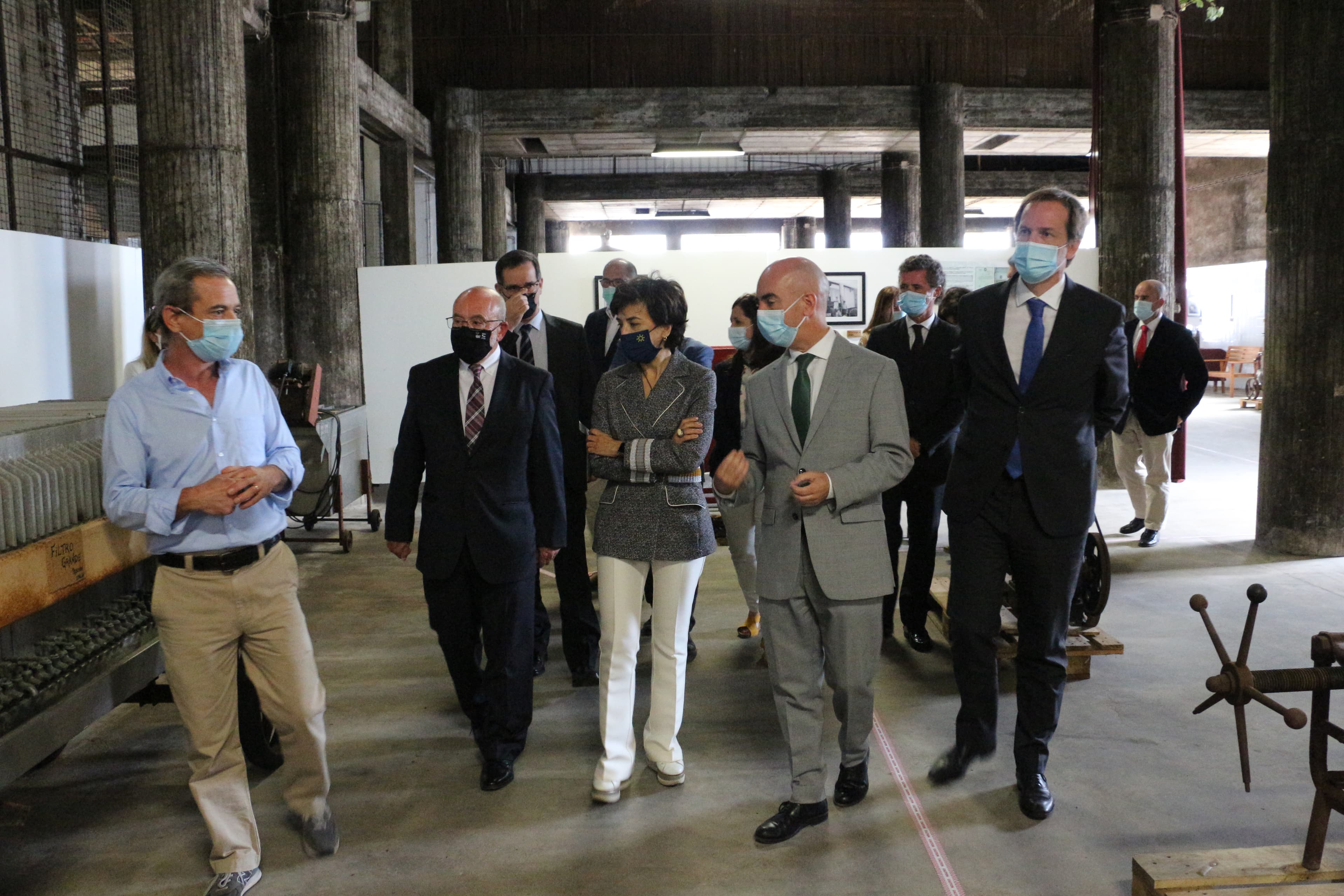 Ministra da Agricultura, Maria do Céu Antunes, e Secretário de Estado da Agricultura e do Desenvolvimento Rural, Rui Martinho, na visita ao Concurso Cidades do Vinho, Lagoa, 7 maio 2021