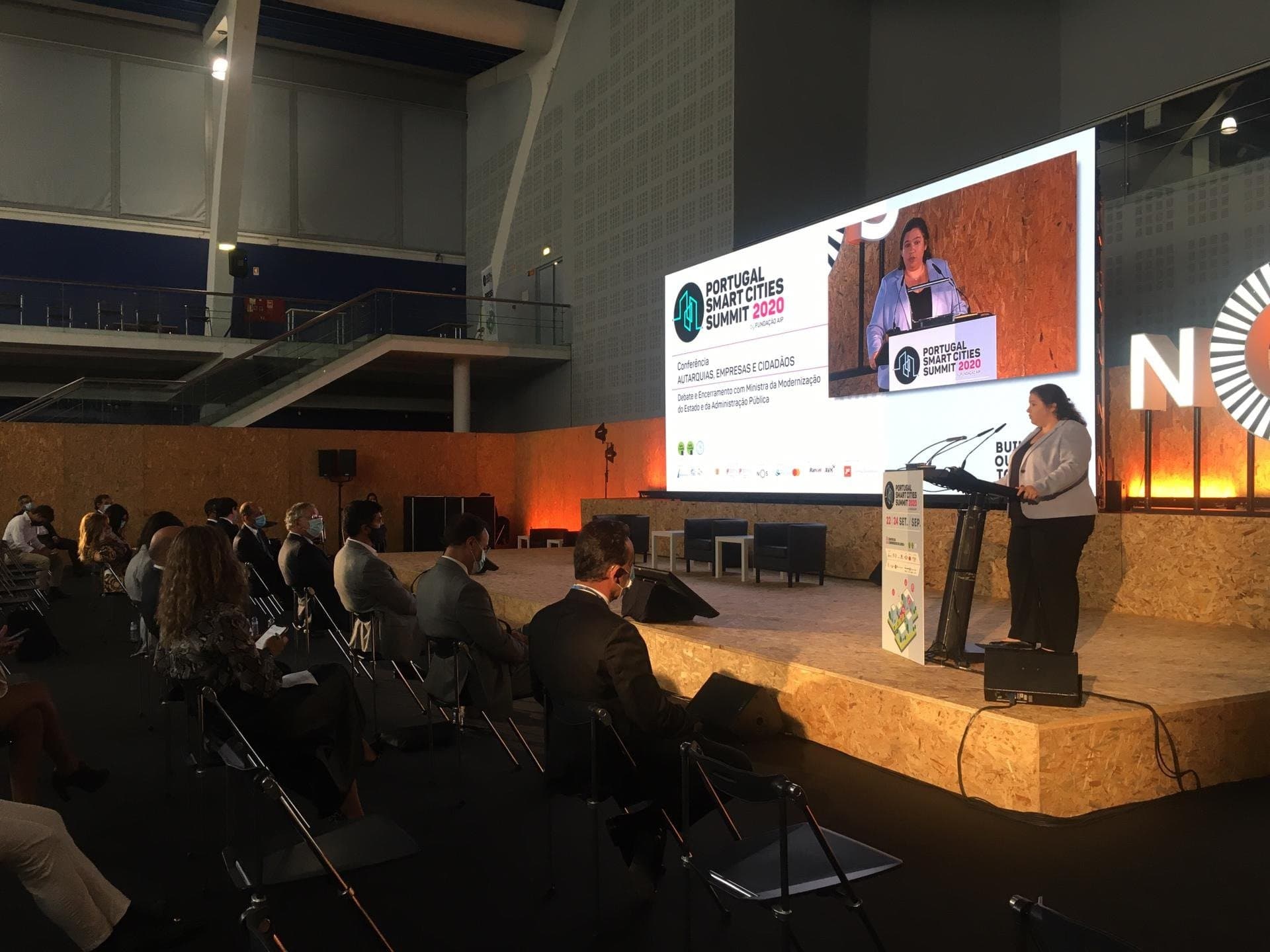 Ministra da Modernização do Estado e da Administração Pública, Alexandra Leitão, durante a intervenção na cimeira Portugal Smart Cities Summit 2020, Lisboa, 22 setembro 2020