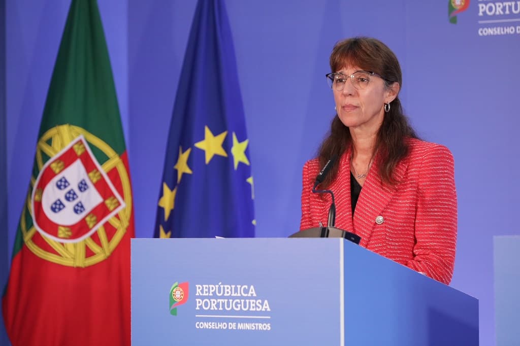 Ministra da Defesa Nacional, Helena Carreiras, na conferência de imprensa após o Conselho de Ministros, Lisboa, 20 outubro 2022 (Foto: João Bica)