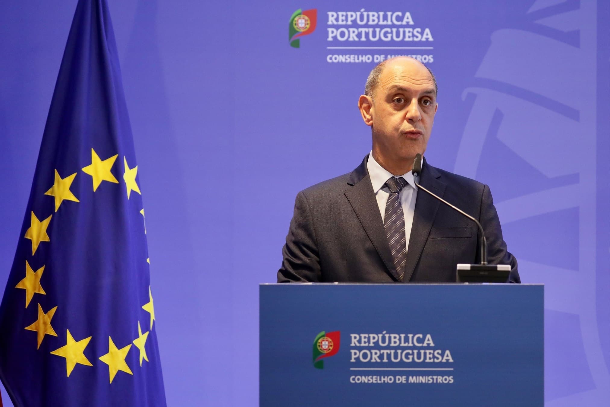 Ministro da Saúde, Manuel Pizarro, em conferência de imprensa após Conselho de Ministros, Lisboa, 29 setembro 2022 (foto: João Bica)