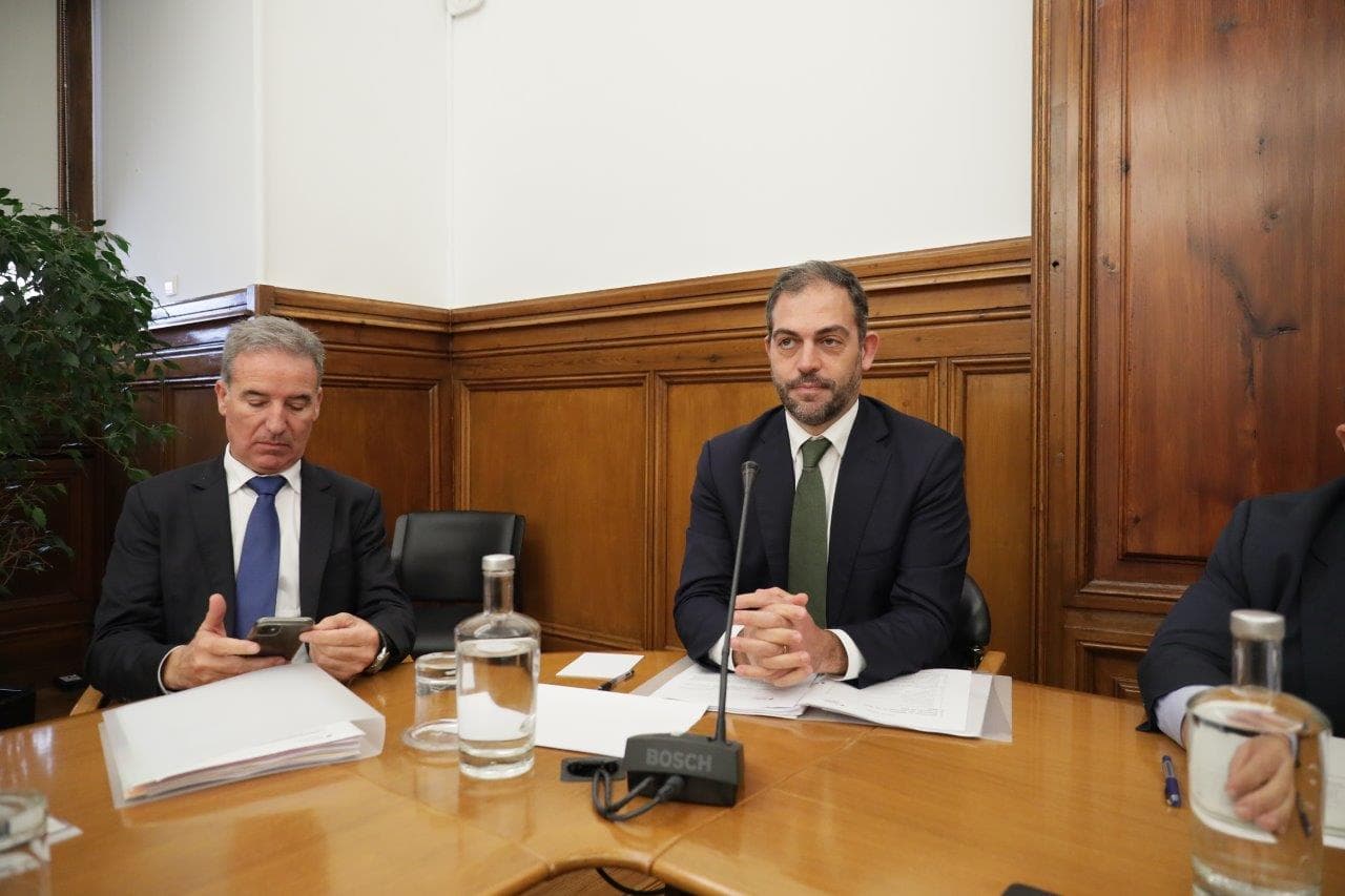 Ministro do Ambiente e da Ação Climática, Duarte Cordeiro, e Secretário de Estado da Conservação da Natureza e Floresta, João Paulo Catarino, na Comissão de Agricultura e Pescas, Assembleia da República, 10 janeiro 2023 (foto: João Bica)