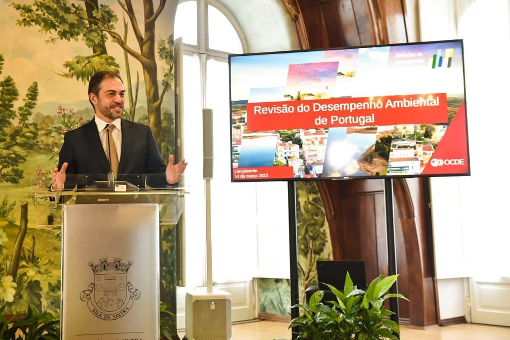 Ministro do Ambiente e da Ação Climática, Duarte Cordeiro, na apresentação da quarta Avaliação de Desempenho Ambiental de Portugal, Sintra, 14 março 2023