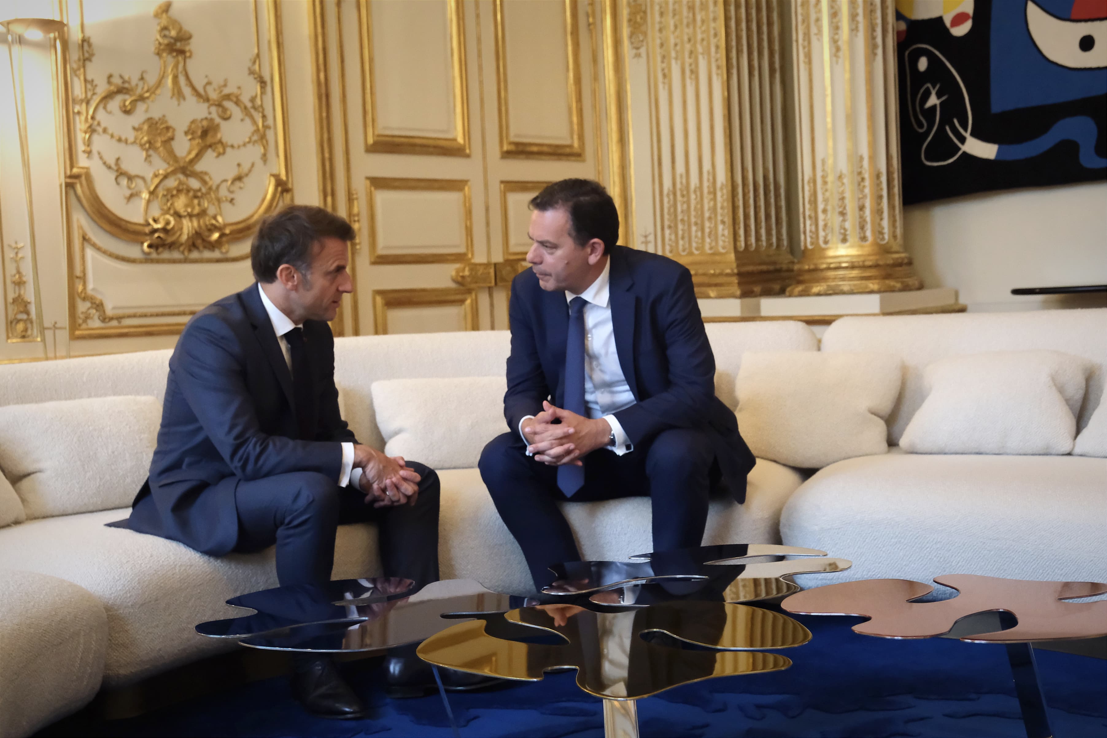Primeiro-Ministro Luís Montenegro com o Presidente da República francesa, Emmanuel Macron, Paris, 19 junho 2024 (foto: Gonçalo Borges Dias/GPM)