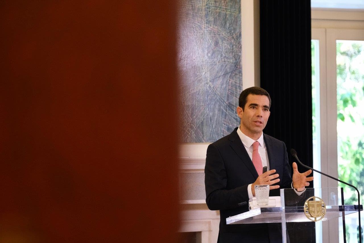 Ministro da Presidência, António Leitão Amaro, apresenta a primeira fase da reforma da Administração Pública na conferência de imprensa do Conselho de Ministros, Lisboa, 25 junho 2024 (foto: Diana Quintela)
