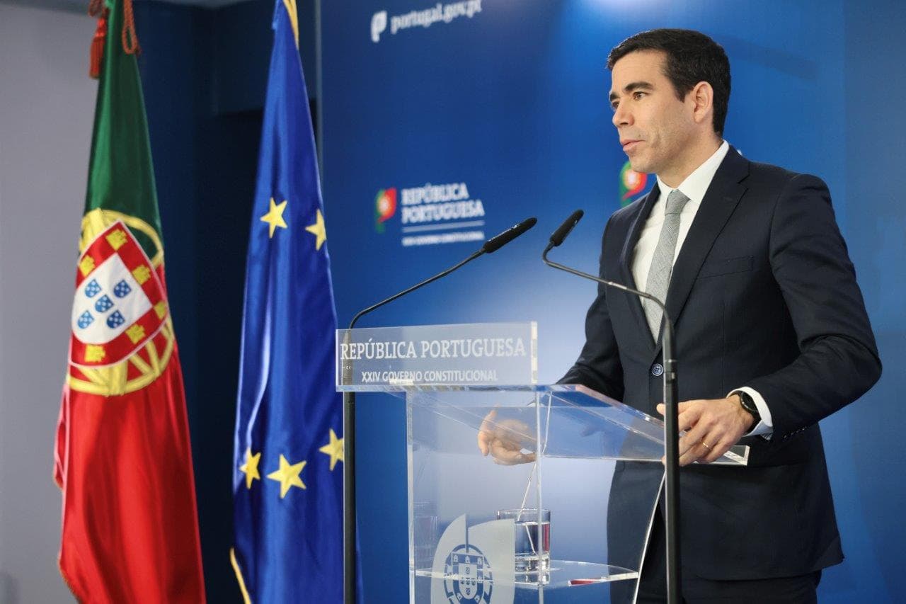 Ministro da Presidência, António Leitão Amaro, na conferência de imprensa do Conselho de Ministros, Lisboa, 26 fevereiro 2025 (foto Diana Quintela)